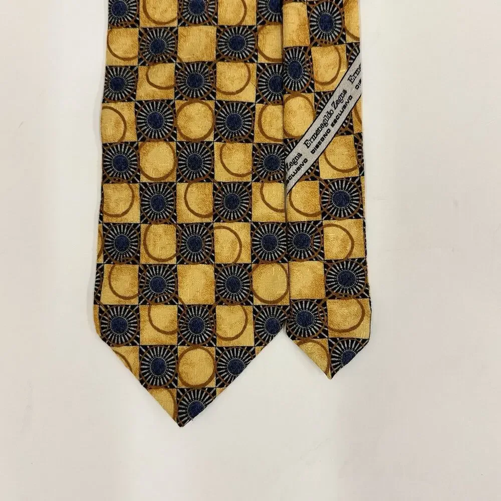 Ermenegildo Zegna Gold Navy Geometric Medallion Silk Tie Made in Italy Disegno